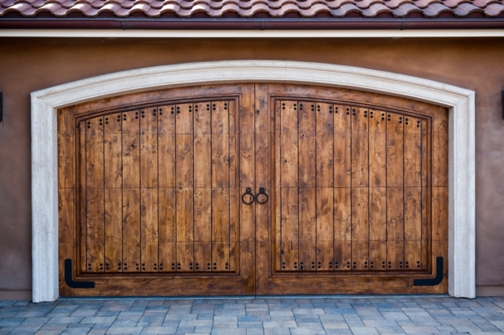 Considering a Major Home Addition? Why a Detached Garage Can Drastically Improve Your Resale Price