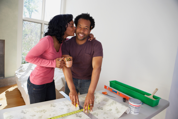 Give Your Home an Instant Facelift: Wallpaper Is Back in a Big Way, Baby!
